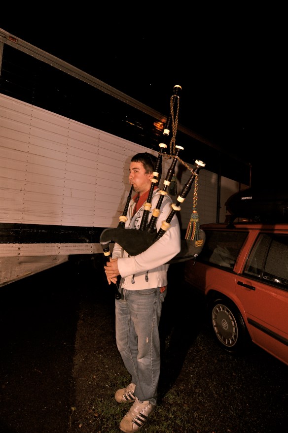 2009 - Special treat: a piper!